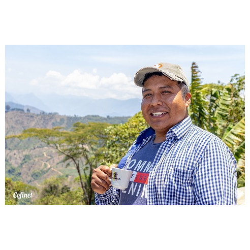 CÉSAR BUESAQUILLO CHIROSO NATURAL